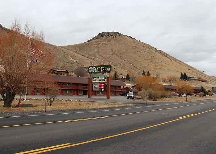 Hotel Flat Creek 2*
