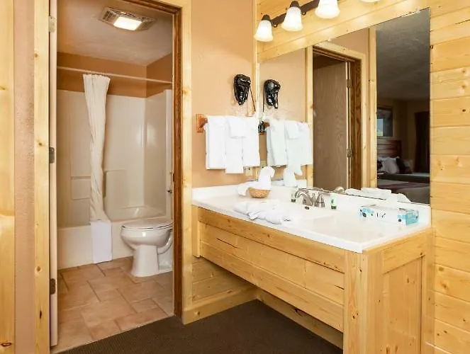 Flat Creek Hotel Jackson